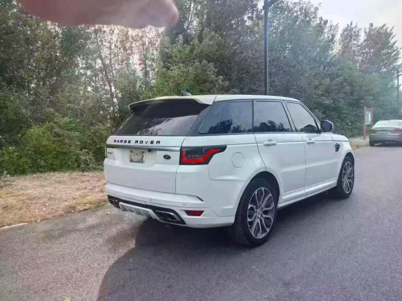 蚌埠18年路虎揽胜运动9