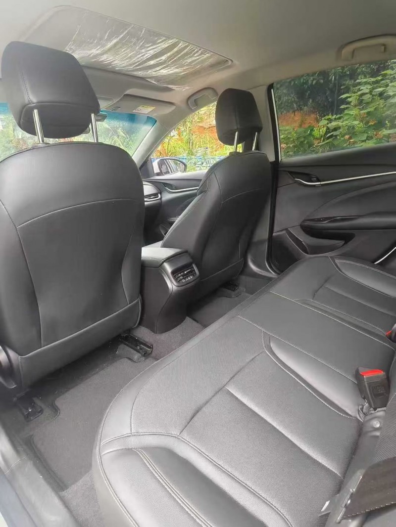 娄底21年别克英朗3