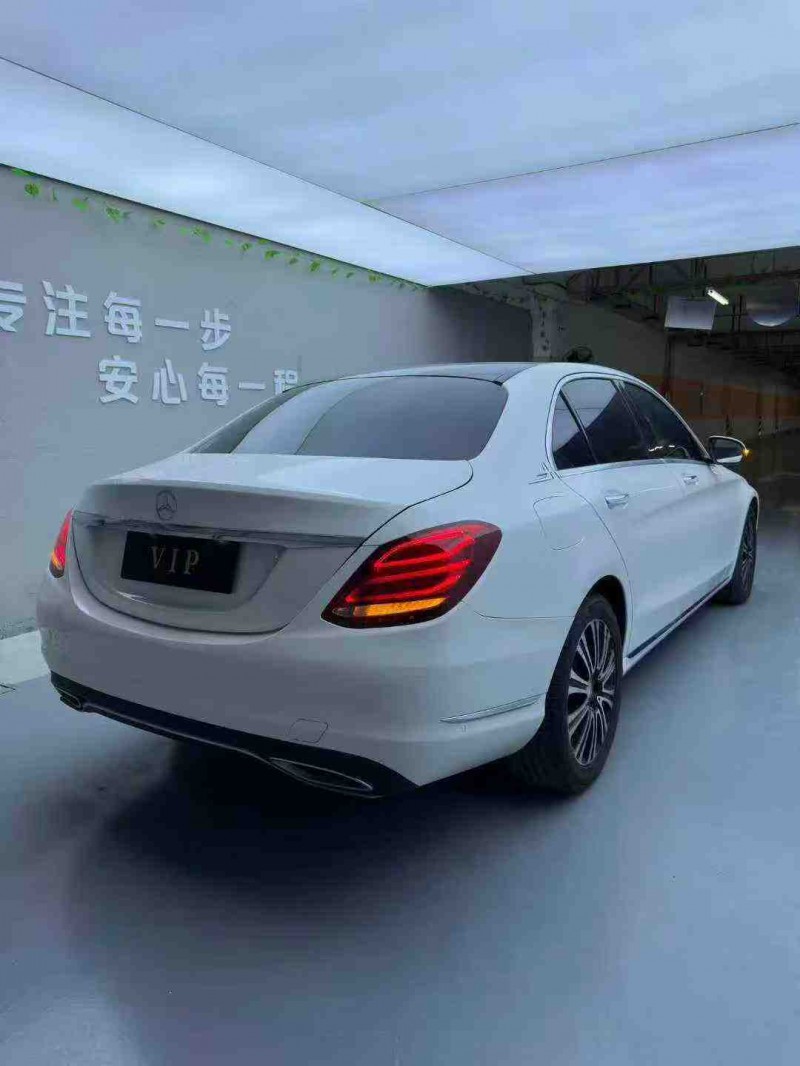惠州17年奔驰C8