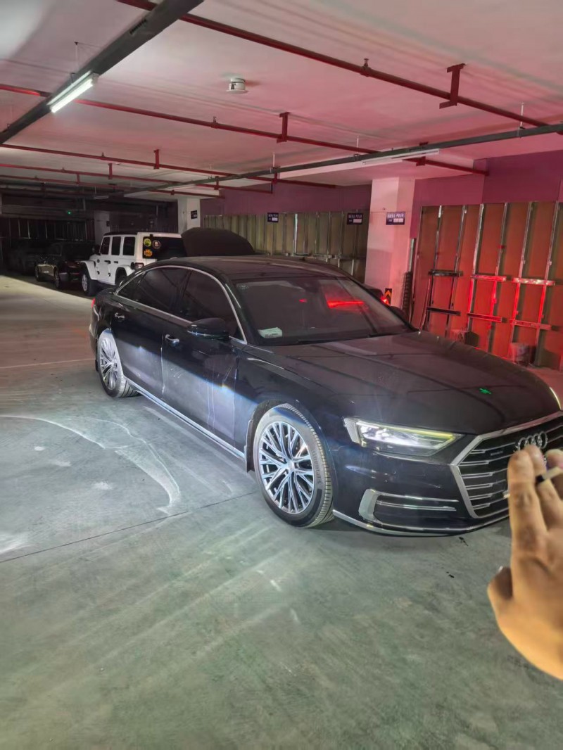 聊城21年奥迪A8L3