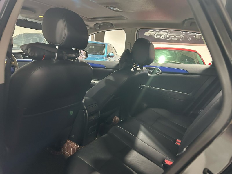 娄底18年日产轩逸5