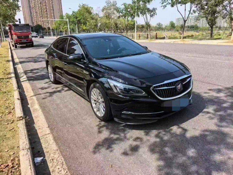 宜昌18年别克凯越2