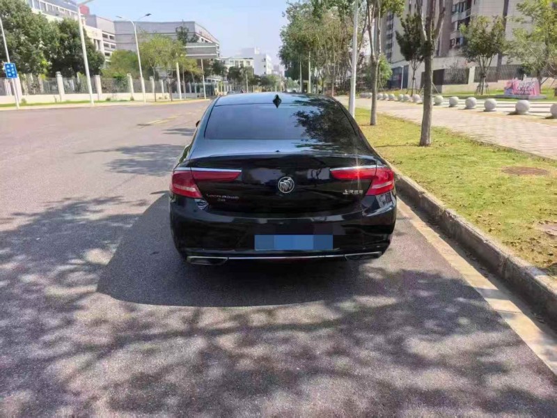 宜昌18年别克凯越6