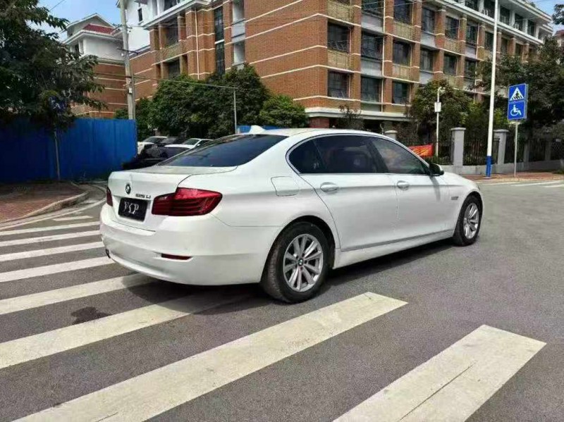 南宁14年宝马5系8