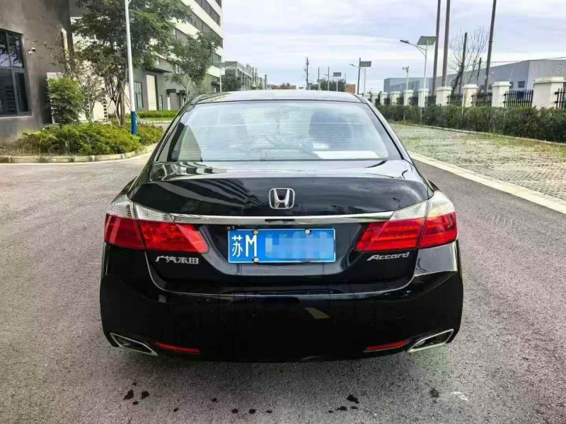 徐州15年本田雅阁7