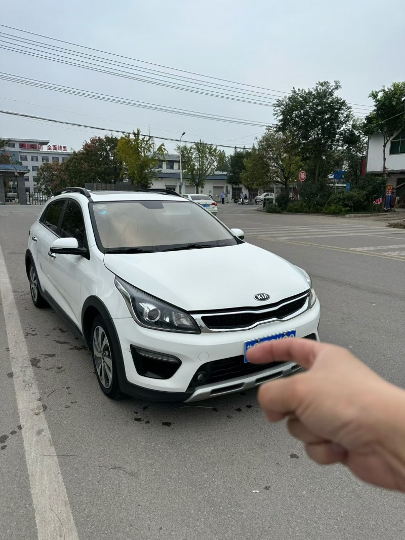 嘉兴19年起亚KXCROSS3