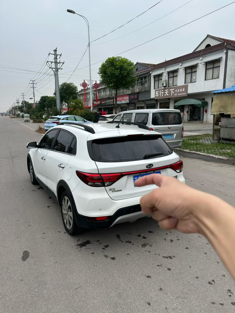 嘉兴19年起亚KXCROSS8