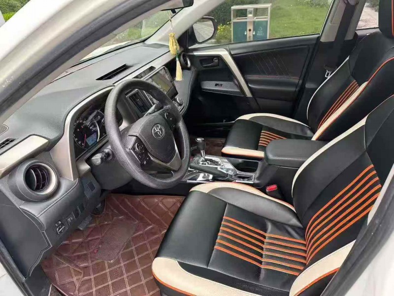 济宁15年丰田RAV4荣放4