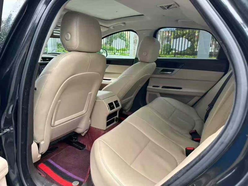 南宁16年捷豹XF6