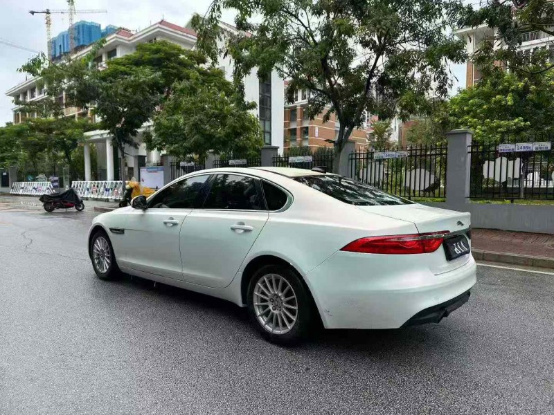 南宁16年捷豹XF7