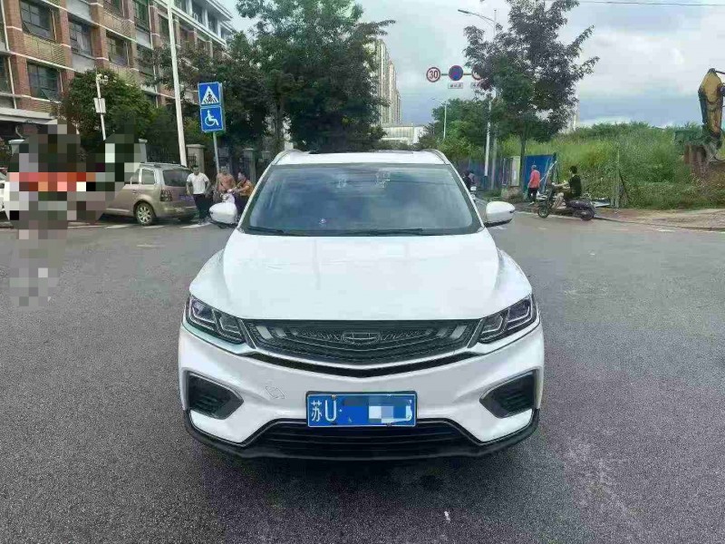 南宁20年吉利缤越1