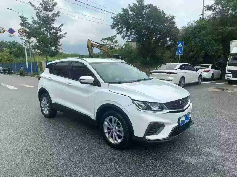 南宁20年吉利缤越2