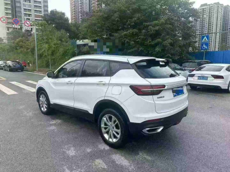 南宁20年吉利缤越7