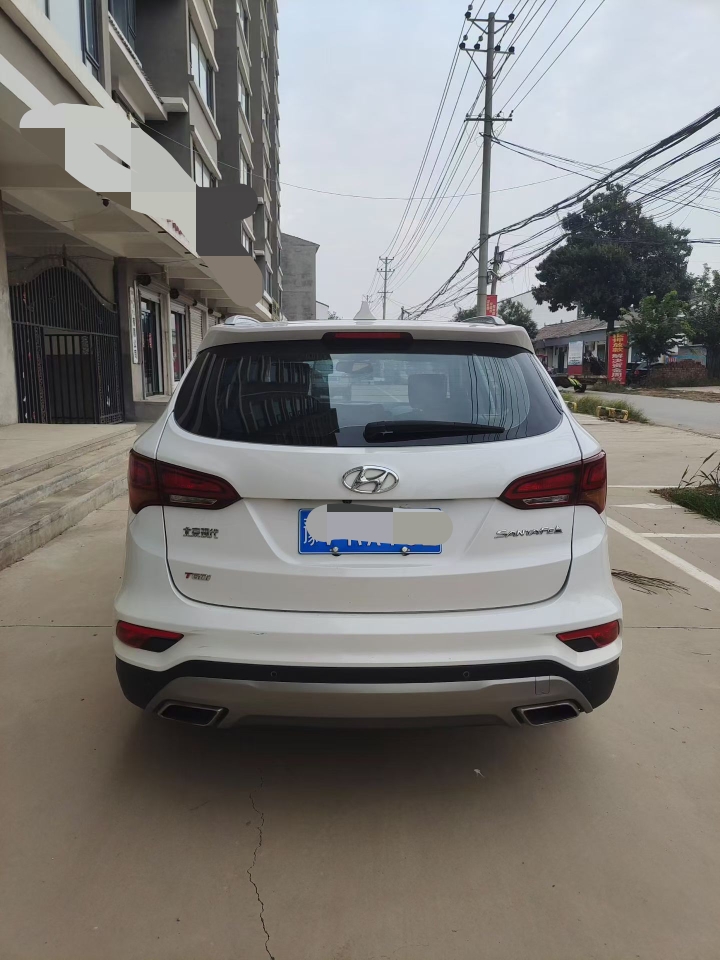 邯郸18年现代全新胜达4