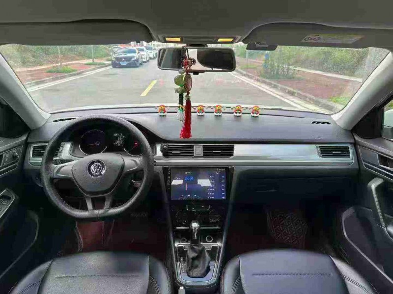 南宁21年大众宝来5