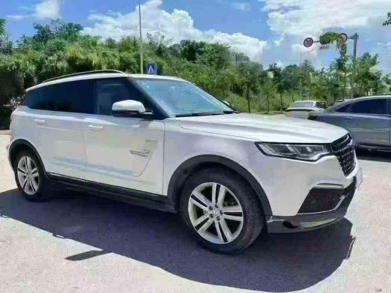 南宁18年众泰T7003