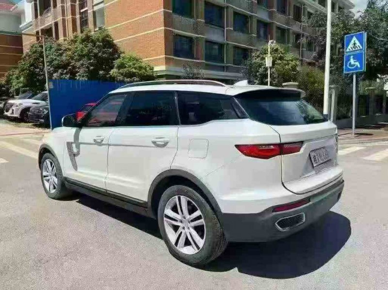 南宁18年众泰T7007