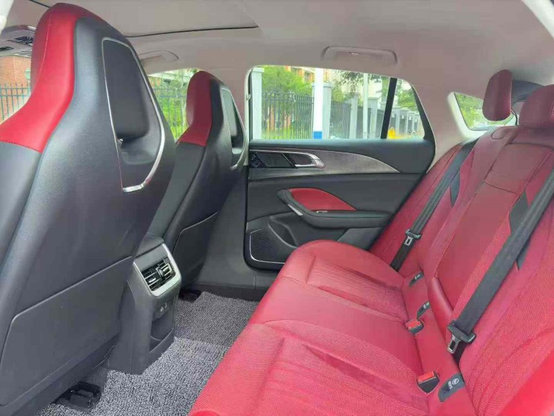 南宁24年红旗H66