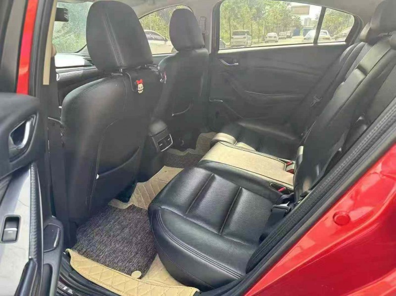 南宁18年马自达阿特兹6