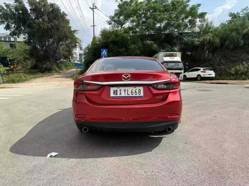 南宁18年马自达阿特兹9