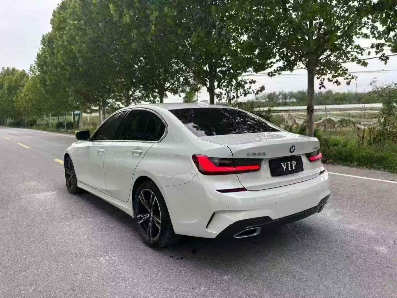 铜川21年宝马3系7