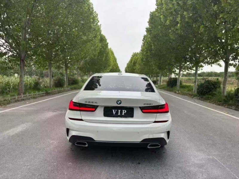 铜川21年宝马3系8