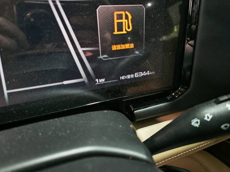 平顶山25年比亚迪方程豹5