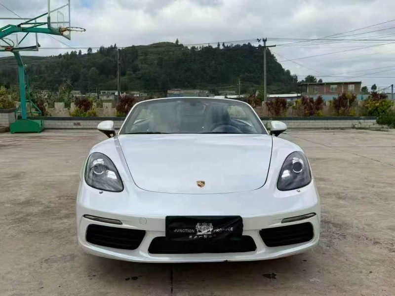 毕节17年保时捷7181