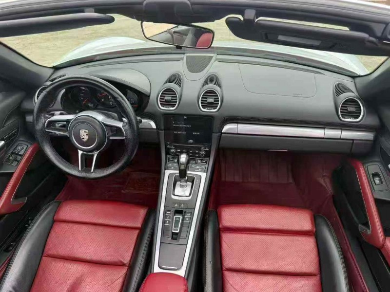 毕节17年保时捷7189