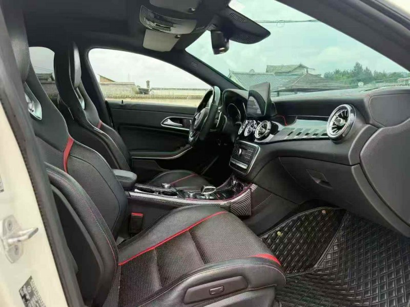 毕节17年奔驰AMG5