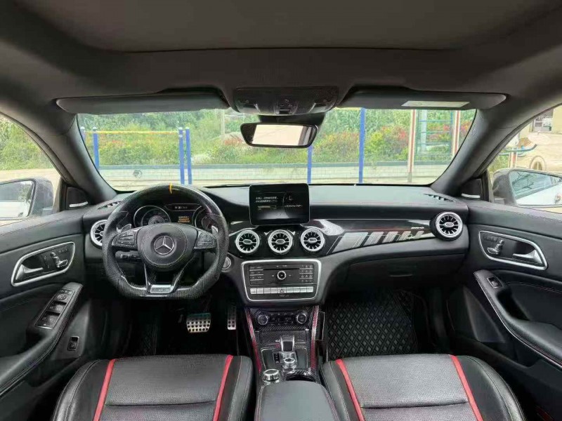 毕节17年奔驰AMG6