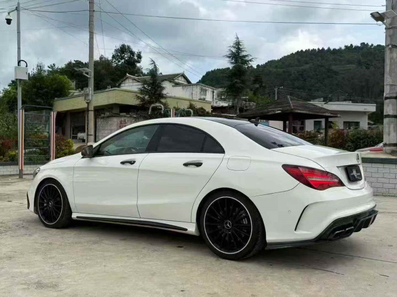 毕节17年奔驰AMG8