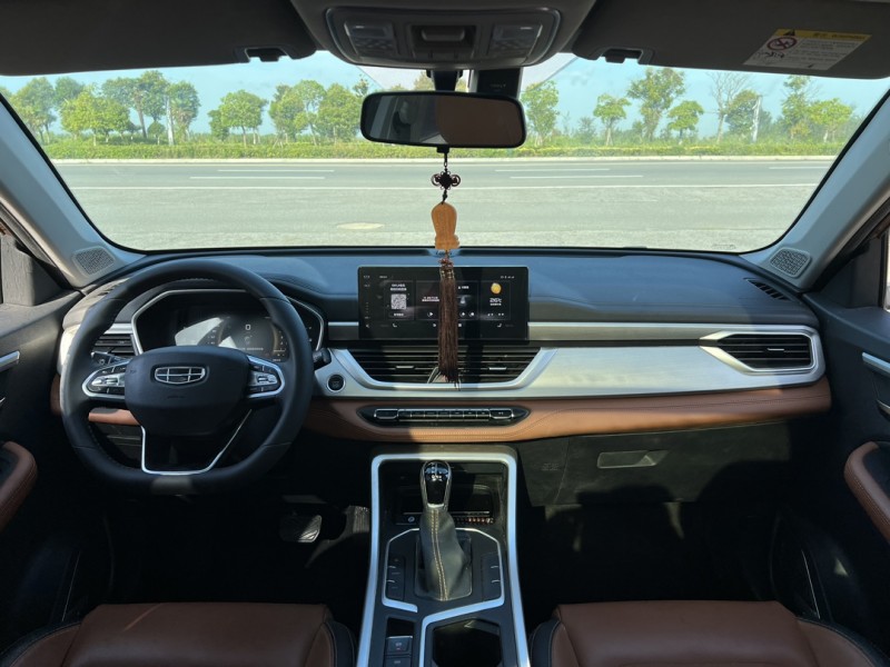 盐城20年吉利远景7