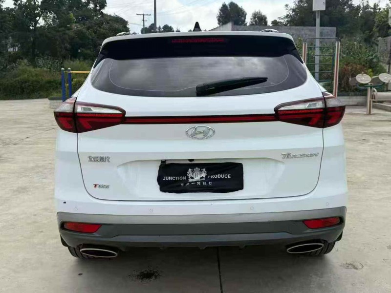 毕节20年现代途胜9