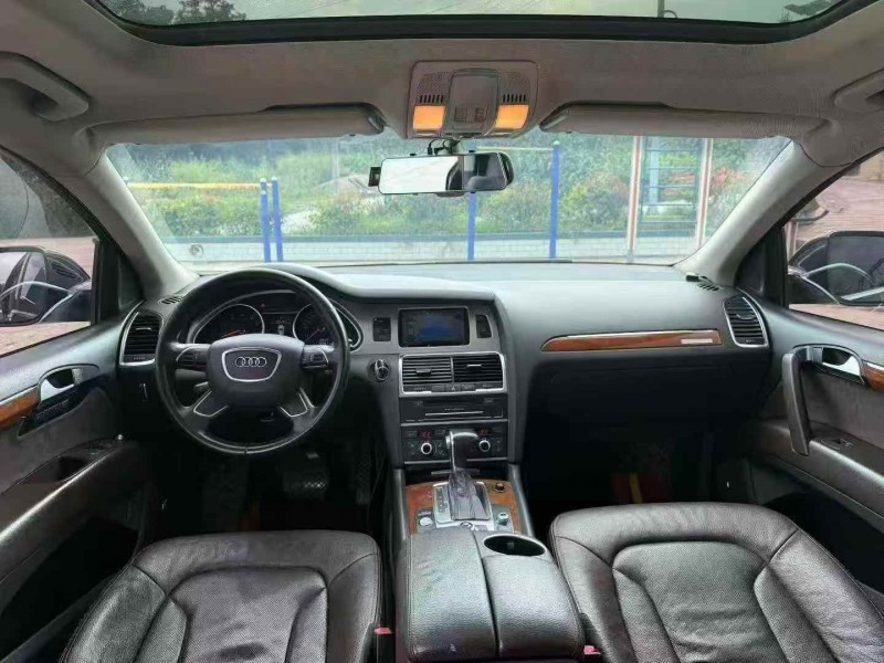 毕节14年奥迪Q76