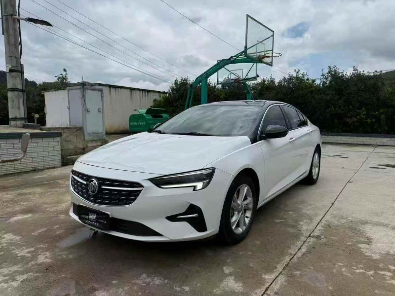 毕节21年别克君威2