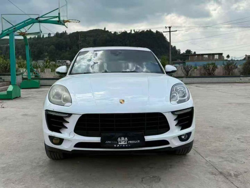 毕节17年保时捷Macan1