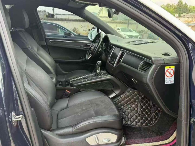 毕节17年保时捷Macan6