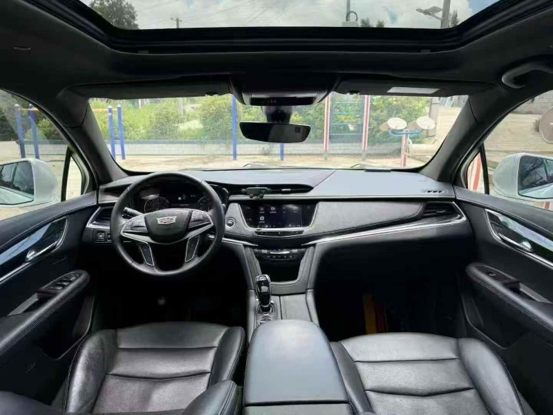 毕节20年凯迪拉克XT55