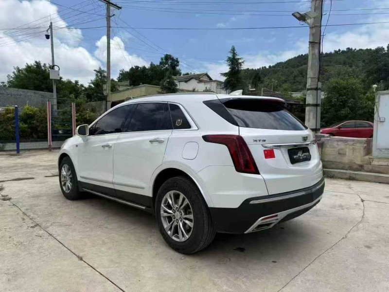 毕节20年凯迪拉克XT59