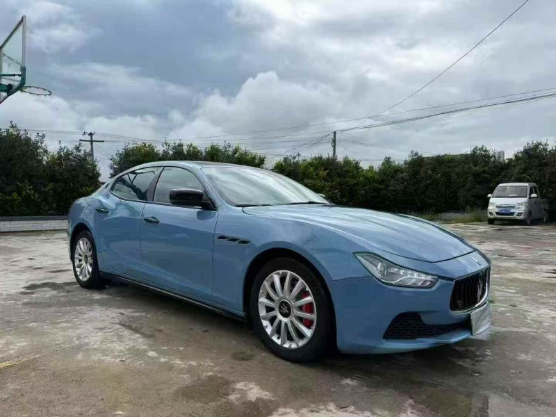 毕节16年玛莎拉蒂Ghibli3