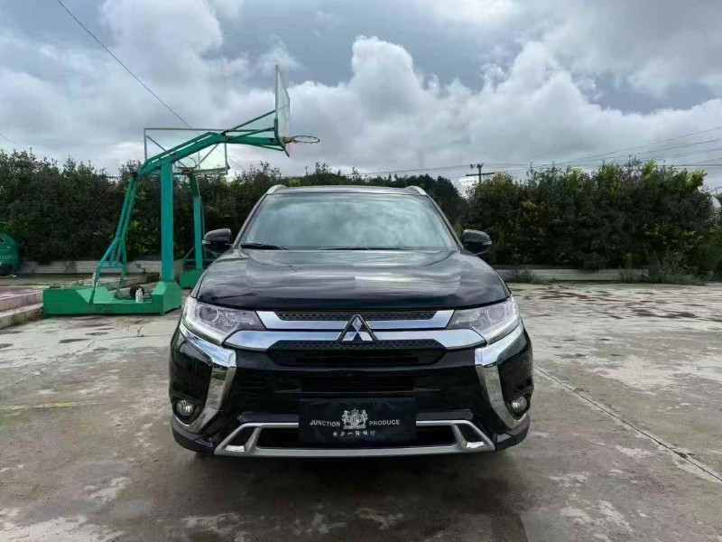 毕节22年三菱欧蓝德1