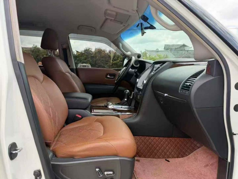 遵义20年日产途乐4