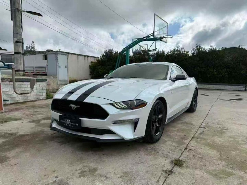 毕节20年福特野马2