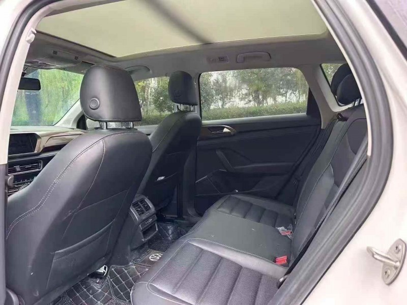 枣庄23年大众途岳6