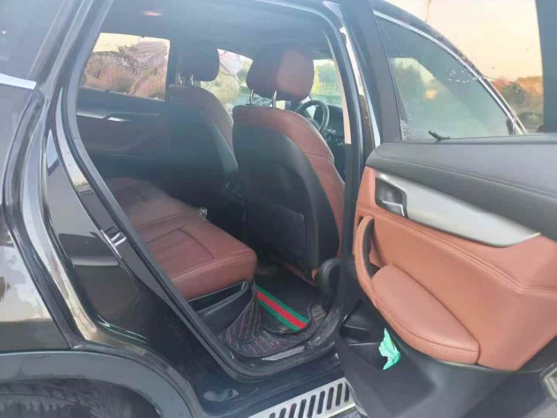 温州16年宝马X67