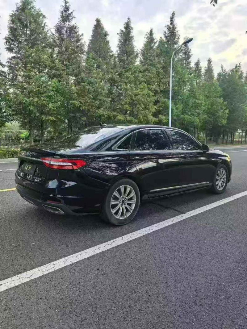 徐州20年福特金牛座7