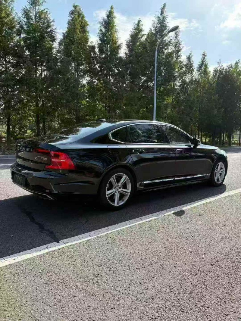 徐州19年沃尔沃S904