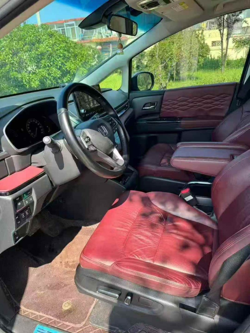 青岛23年本田艾力绅4