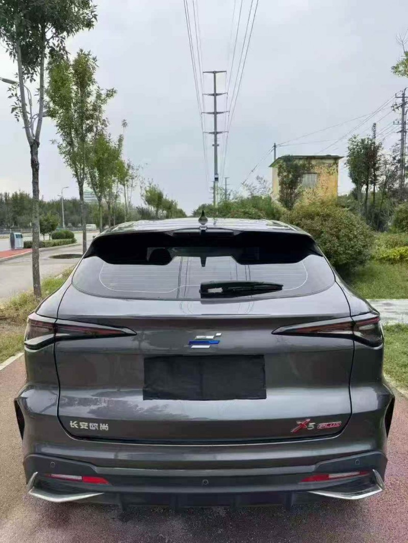 青岛23年长安汽车欧尚8